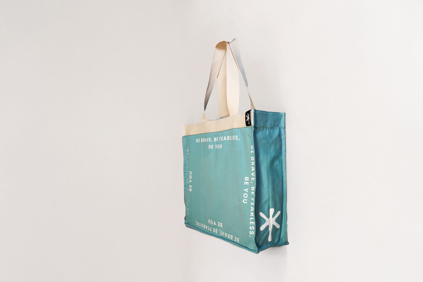 Outloud Aqua